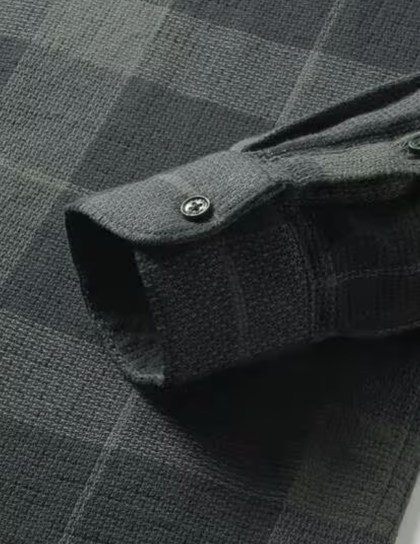 Men Slim Fit Spread-Collar Shirt - Image 3